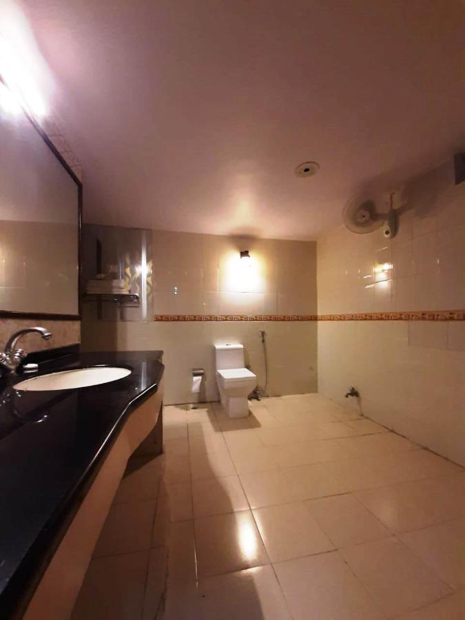 Hotel Bamboo Castle Τζαϊπούρ Εξωτερικό φωτογραφία