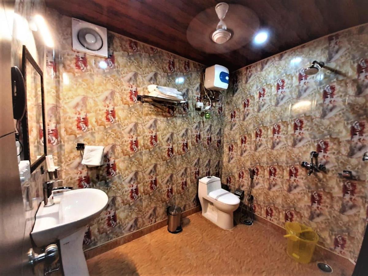 Hotel Bamboo Castle Τζαϊπούρ Εξωτερικό φωτογραφία